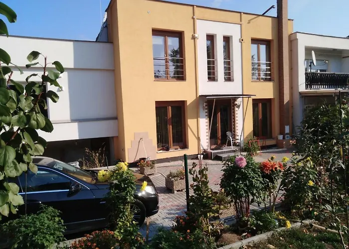 Rezidence Jiskra Guest house